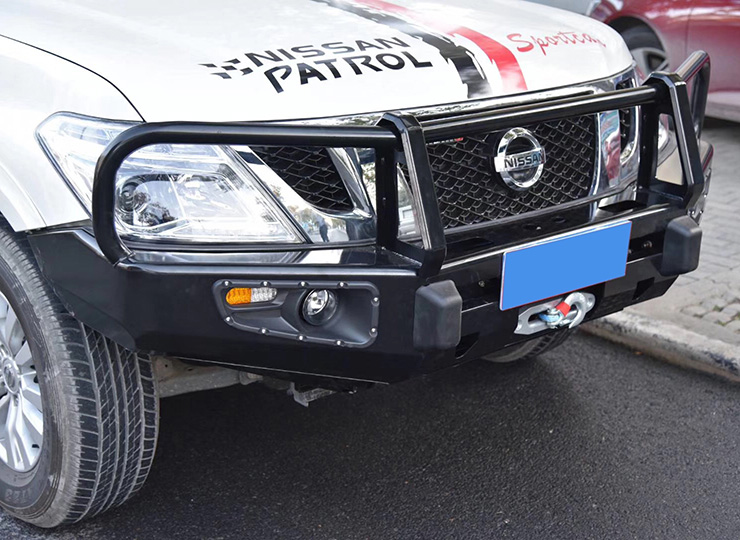 Nissan Patrol Y62 Triple-loop Bullbar